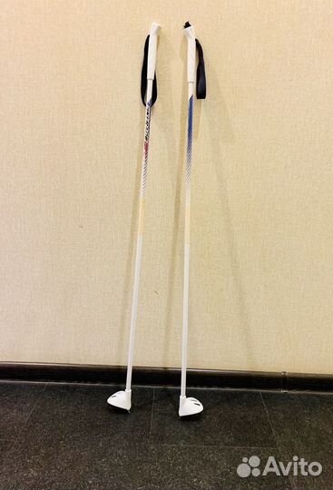 Отличные удобные лыжные палки для беговых лыж