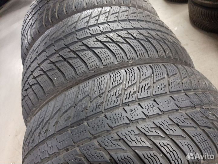 Nokian Tyres WR SUV 3 275/40 R21 107V