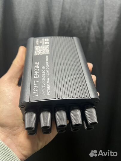 Звездное небо с падающий звездою