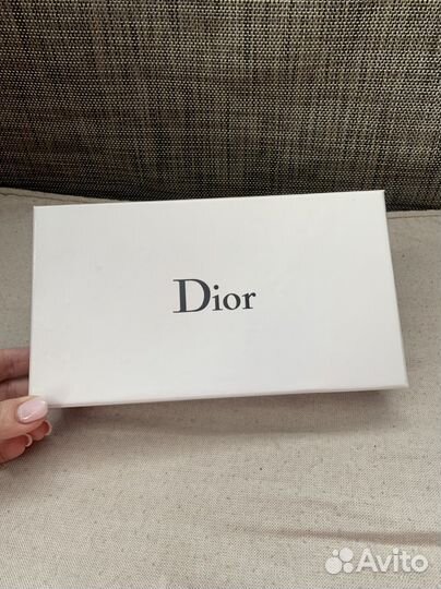 Коробка dior