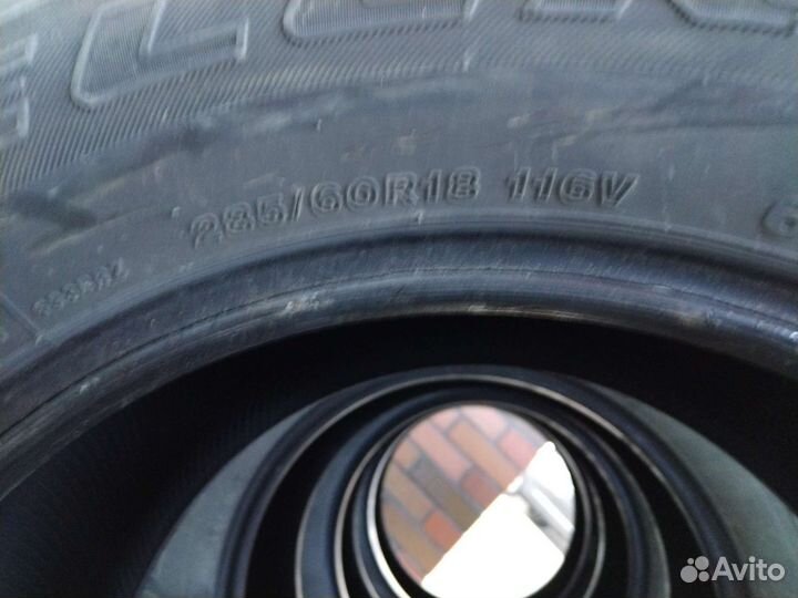 Bridgestone Dueler A/T 285/60 R18