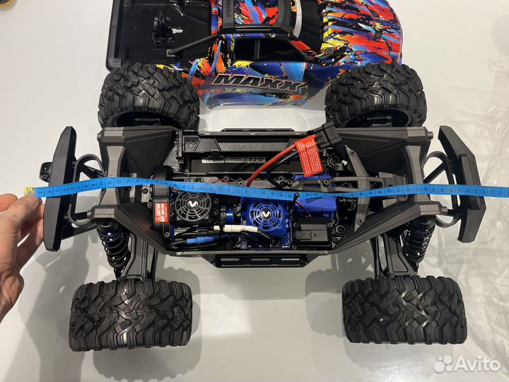 Traxxas Maxx TRA89076-4 монстр 1/10