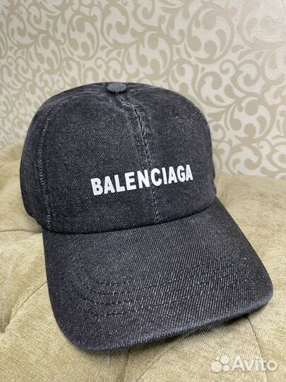 Кепка Бейсболка женская новая Balenciaga