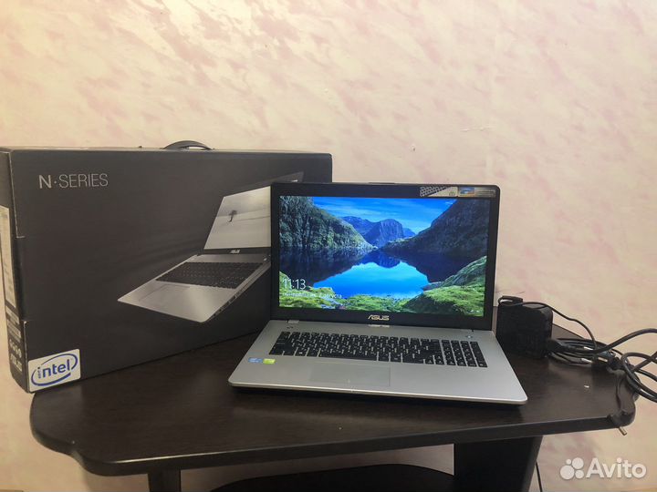 Ноутбук Asus N76v 17.3