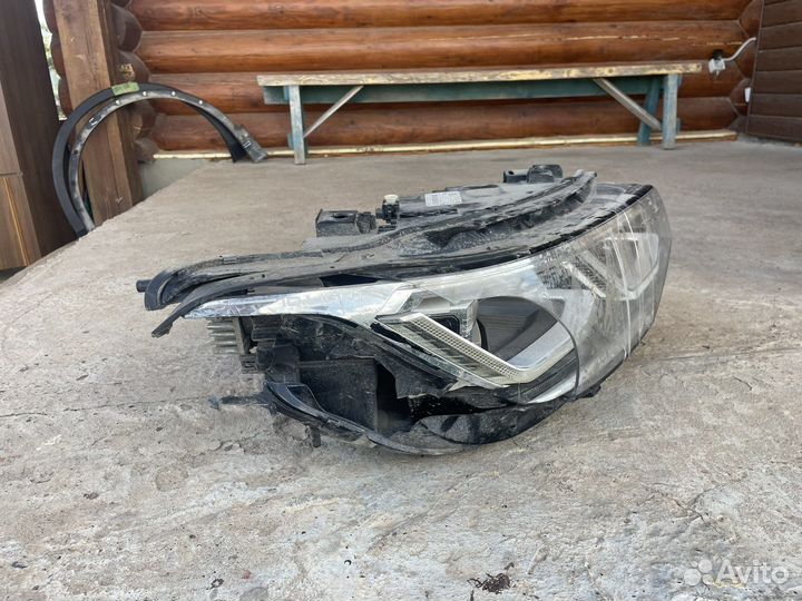 Фара volkswagen tiguan 2