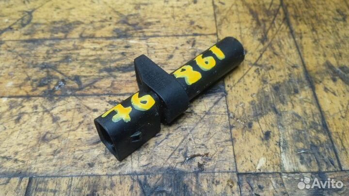 Датчик положения коленвала Mercedes-Benz A-Class