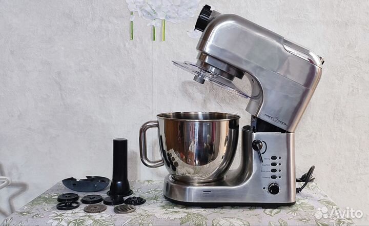 Кухонный комбайн Profi Cook PC - KM 1004