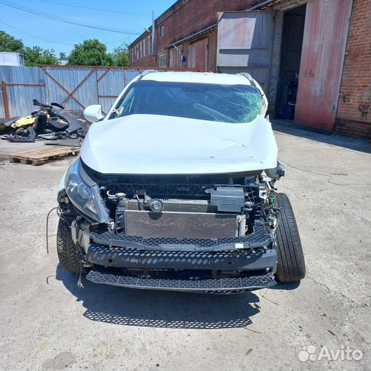 В разборе Киа Спортаж 2014 года 2.0 МКПП