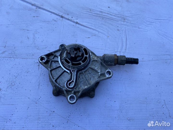 Вакуумный насос ссангйонг Кайрон А6652300565