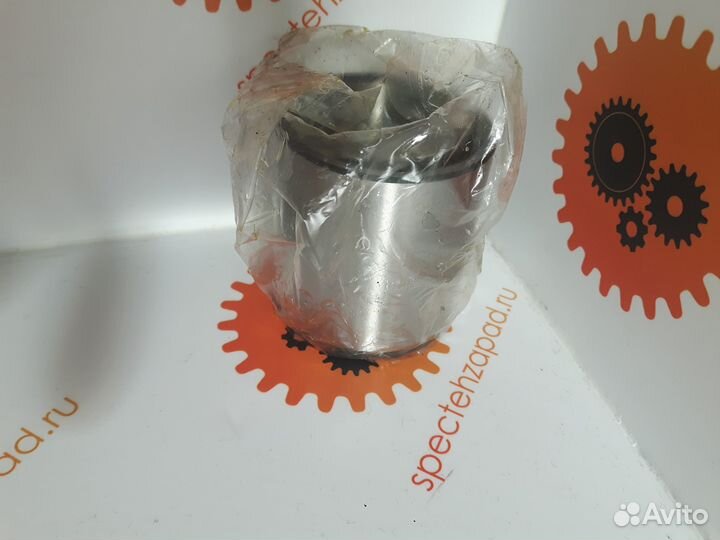 829/00548, тулка пальца крепления переднего моста