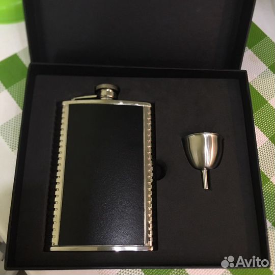 Фляжка с зажигалкой