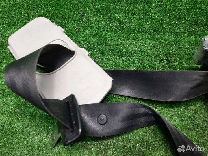 Ремень безопасности передний правый Nissan Qashqa