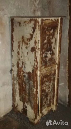 Сейф металлический