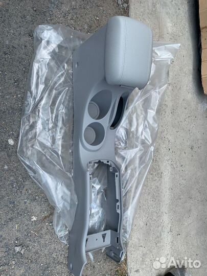 Подлокотник тагаз Вега С100 Новый