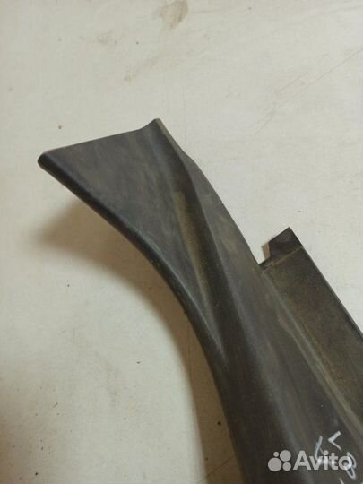 Обшивка стойки задняя правая Seat Ibiza IV