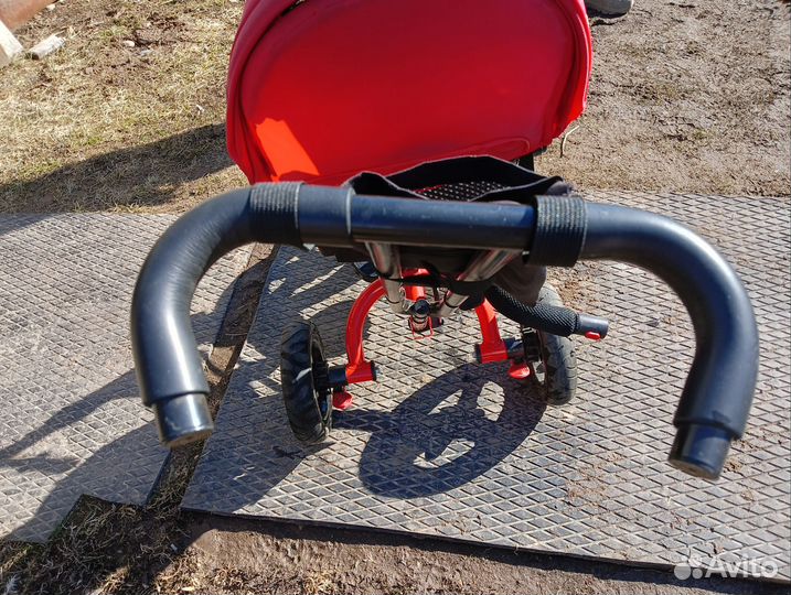 Детский трехколесный велосипед