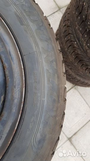 Продам зимний комплект 185\65\R15