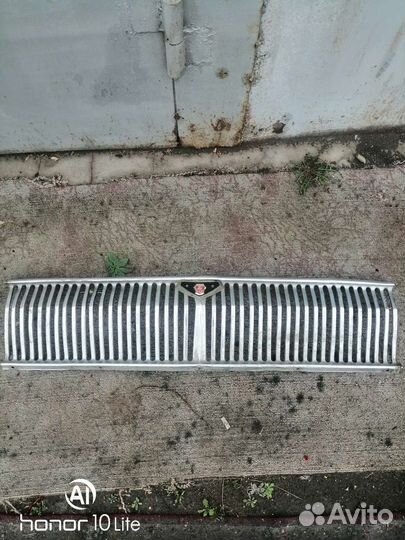 Продам радиаторную решётку