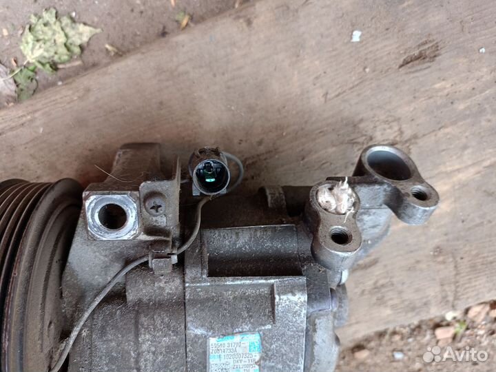 Компрессор кондиционера Nissan Almera Classic B10