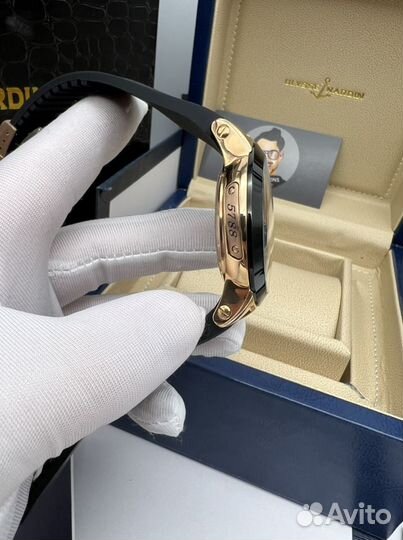 Часы механические ulyss*e nardi*n