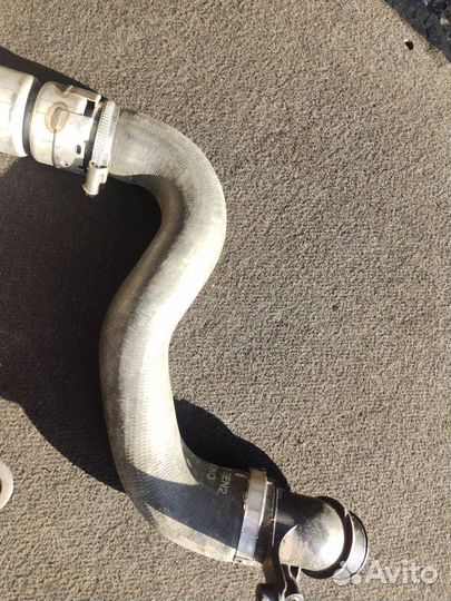 Патрубок интеркулера Range Rover Sport 2 L494 3.0D