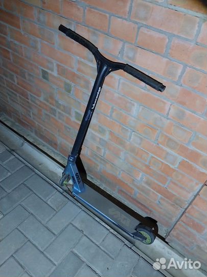 Трюковой самокат