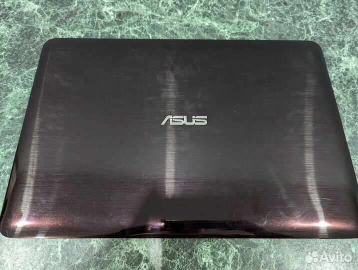 Ноутбук Asus X556U i5 6200/8GB/GT940MX/1000GB
