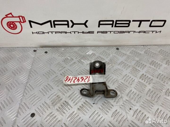 Б/У петля двери передний правый Hyundai Solaris 1