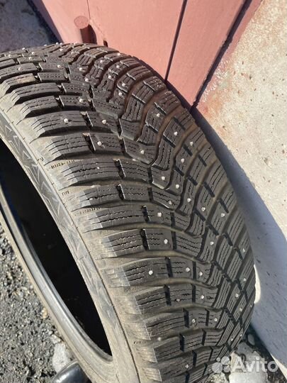 Continental IceContact 3 215/55 R18 99T