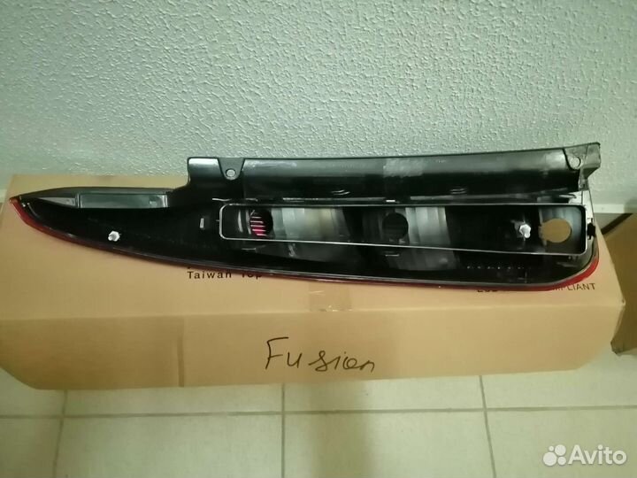 Задние фонари для Ford Fusion 2002-2005 год