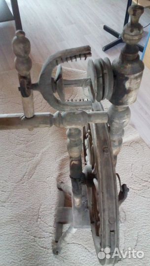 Прялка старинная рабочая