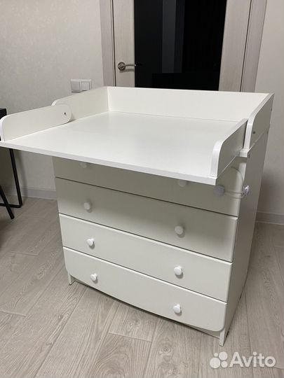 Пеленальный комод