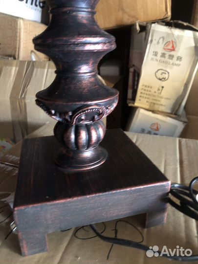 Лампа настольная. Новая. Металл, пластик, стекло