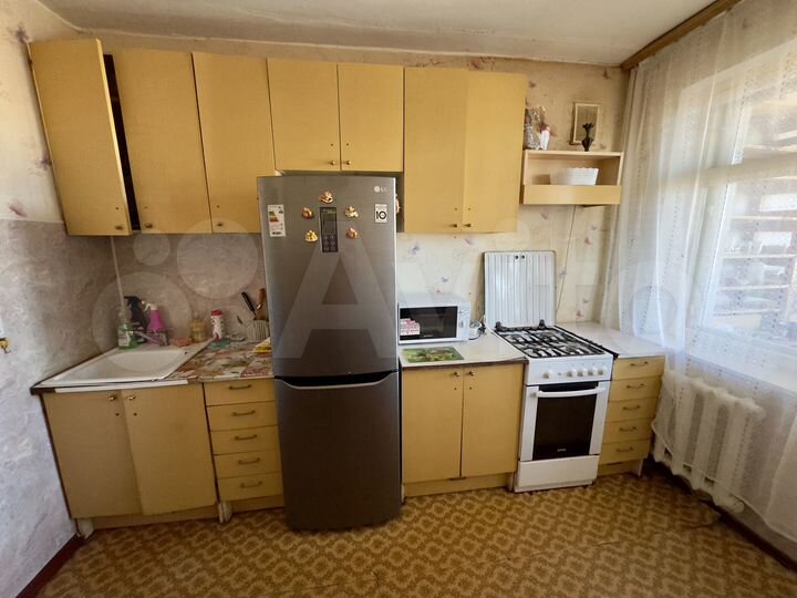 3-к. квартира, 78 м², 9/10 эт.