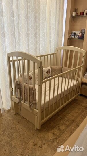 Детская кроватка