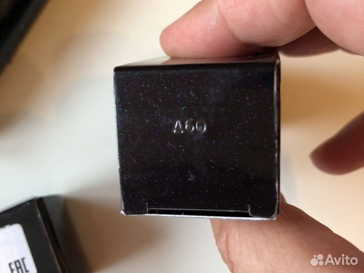 Стик уменьшающий видимость пор на лице Mac