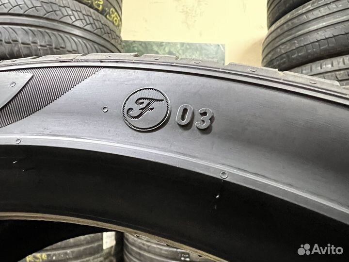 Pirelli P Zero PZ4 245/35 R20