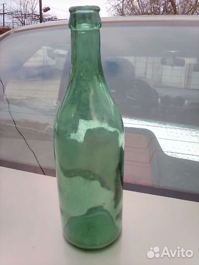 Стеклянная бутылка 0 5.грузия
