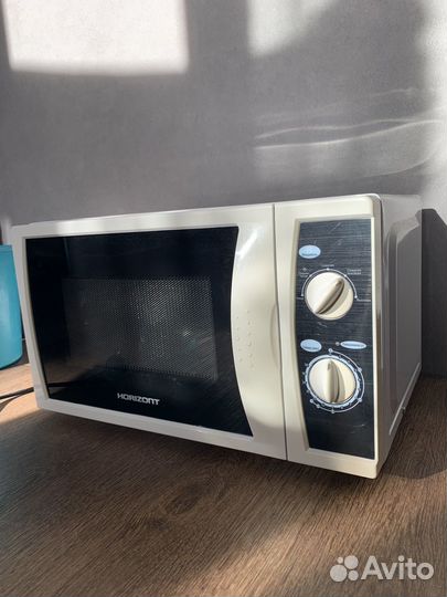 Микроволновая печь horizont