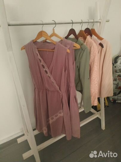 Вешалка для одежды напольная