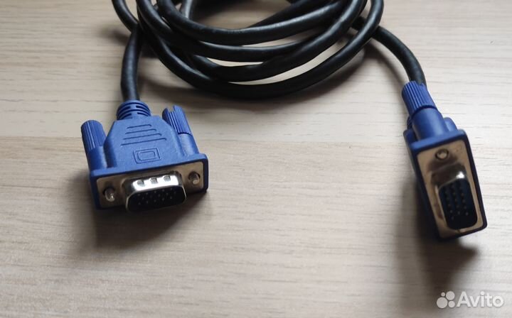 Кабель для монитора VGA