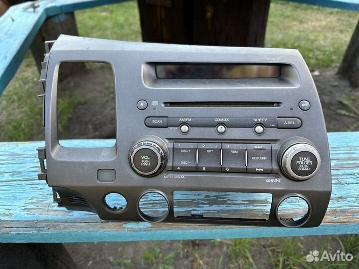 Штатная магнитола Хонда civic 4D