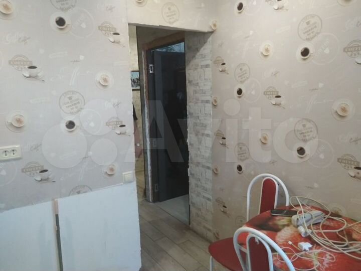 3-к. квартира, 56 м², 3/5 эт.