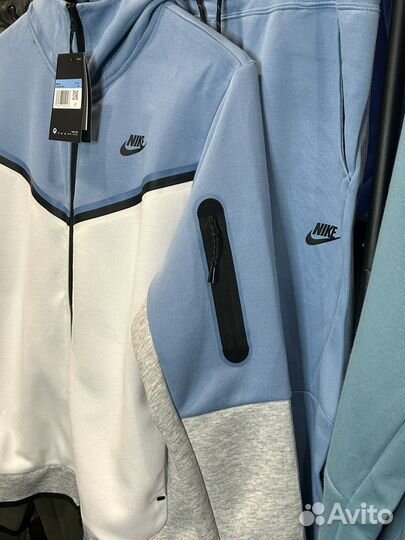 Nike tech fleece