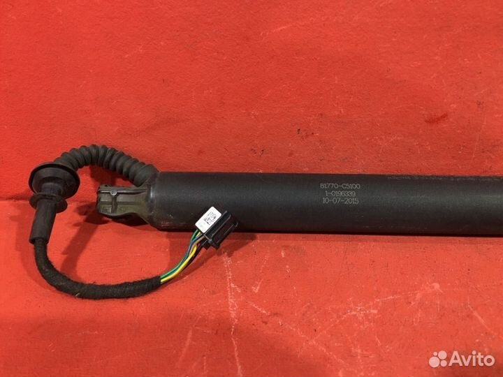 Амортизатор багажника Kia Sorento 3 (Um) Prime SUV