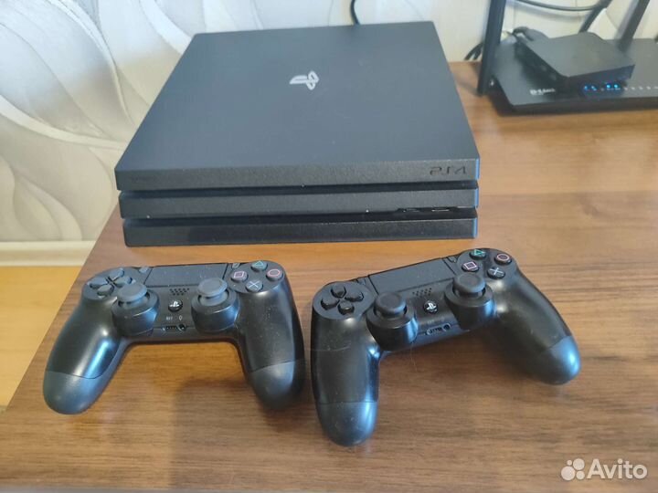 Sony playstation 4 pro 1tb