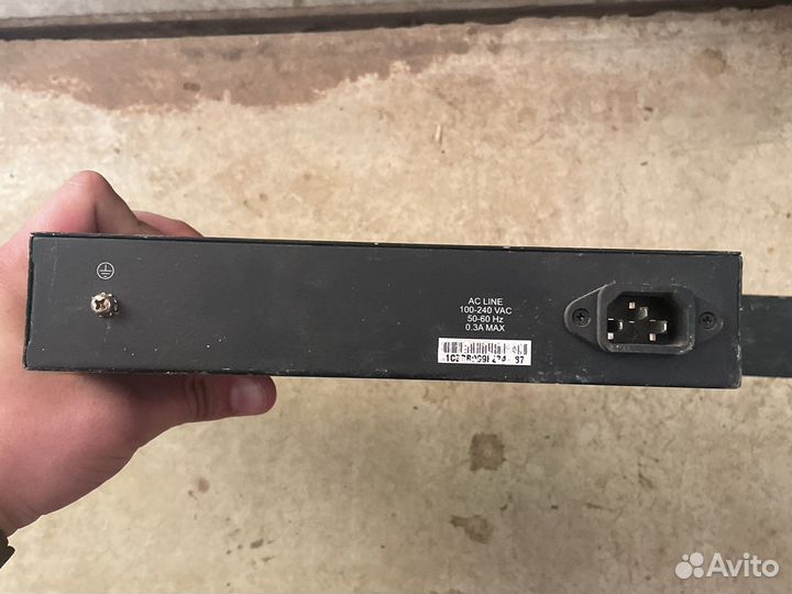 Коммутатор D-link DES-3200-18