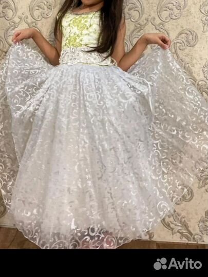 Платье для девочки 116-122