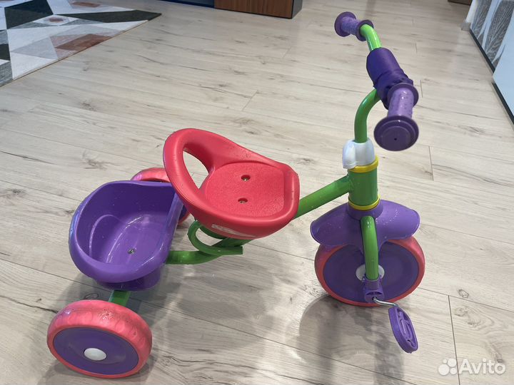 Трехколесный велосипед для девочки