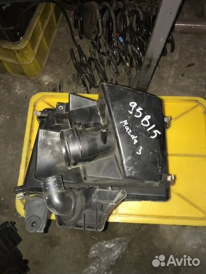 Корпус воздушного фильтра Mazda 3 Хэтчбек BK 2.0